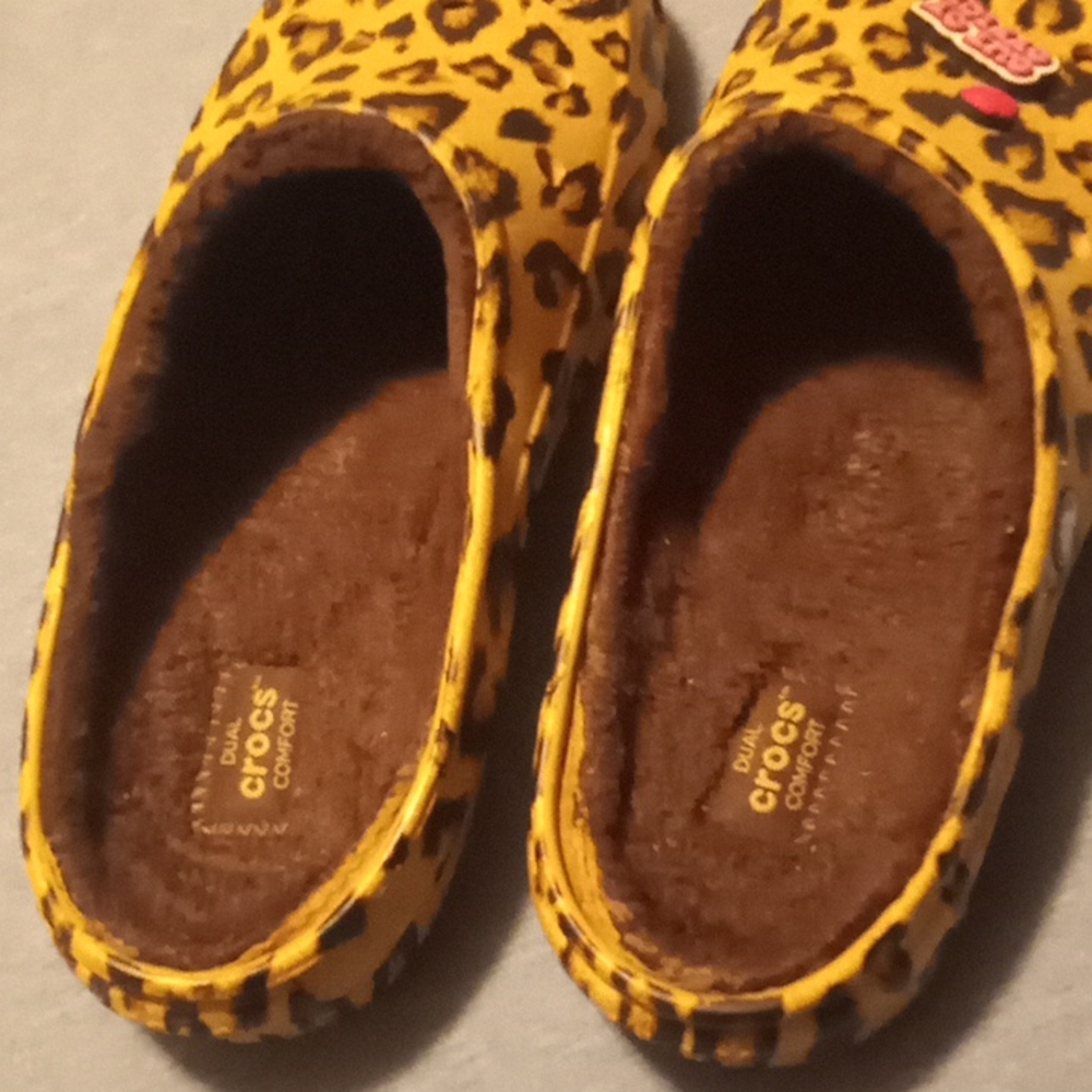 COPY - Crocs - Picture 3 of 5